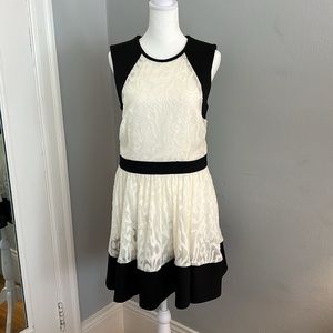 Rachel Roy white and black dress